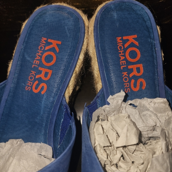 Micheal Kors Women Sandals suede Platforms 8 m - Picture 3 of 5